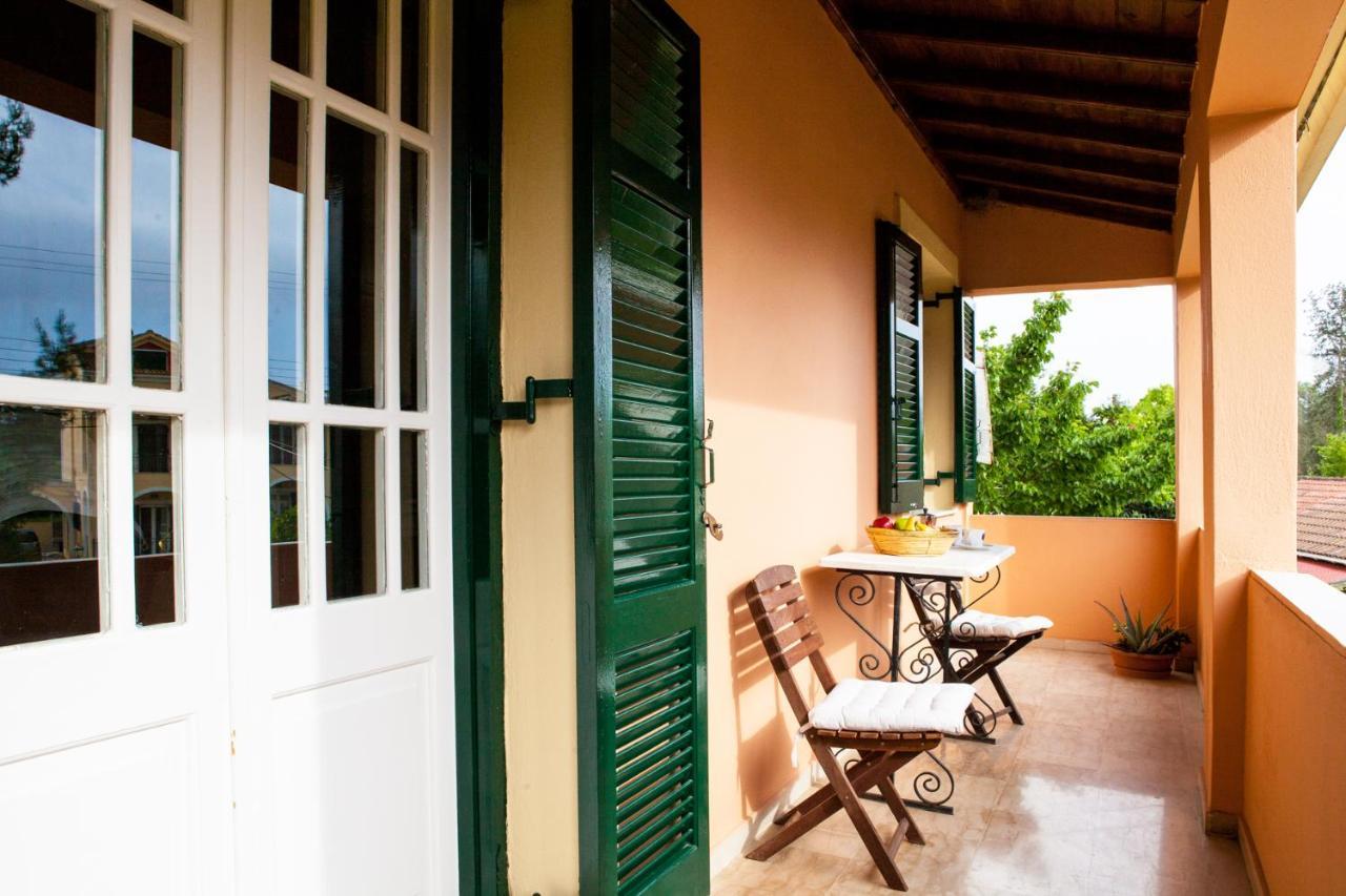 Appartamento Granis Family House Ano Lefkimmi Esterno foto